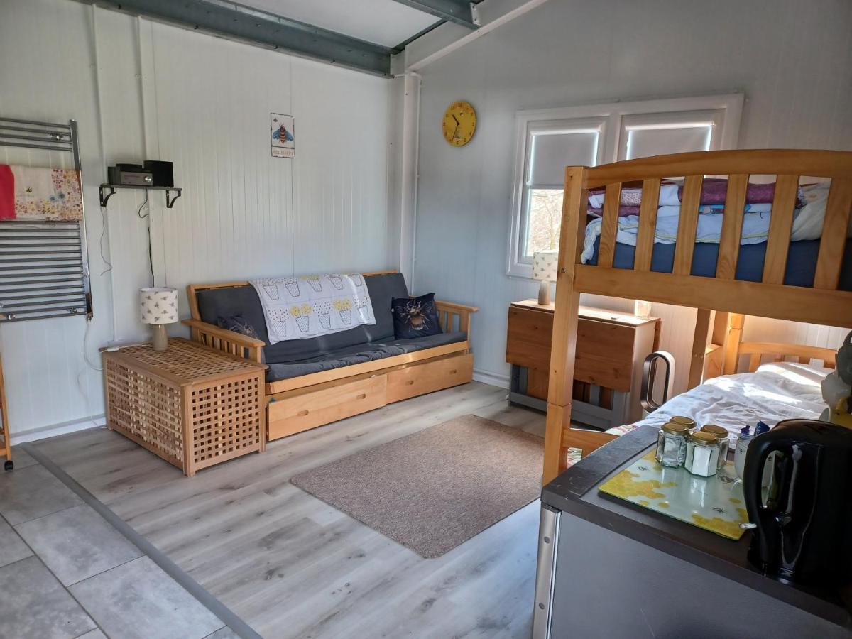 Mill Brae Fishery B-Bothy 巴基 外观 照片